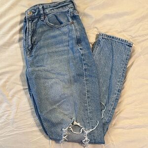 American Eagle Outfitters Light Blue Distressed Jeans